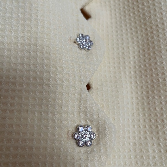 Yellow Textured Short Sleeve Blazer with Crystal Buttons - Picture 5 of 8